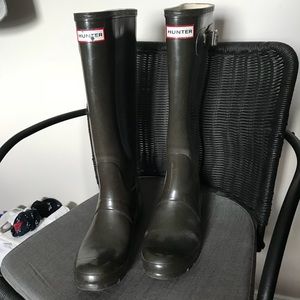 Glossy Brown Hunter Boots!
